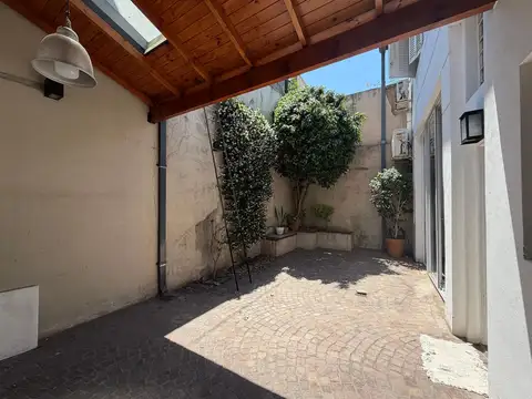 Depto Tipo Casa 4 ambientes con 2 baños