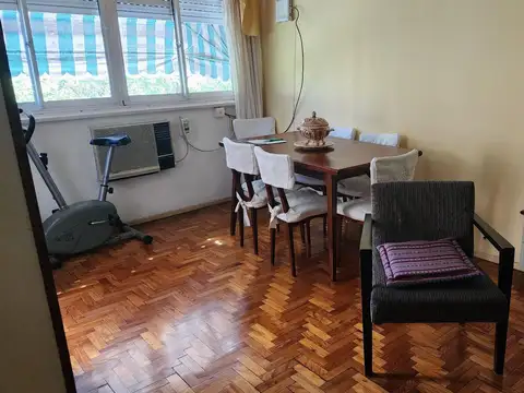 3 ambientes al frente en muy buen estado