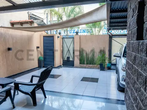 PH TRIPLEX TIPO CASA A LA VENTA EN TEMPERLEY
