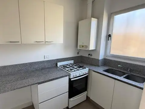 Departamento 3 ambientes con 2 baños