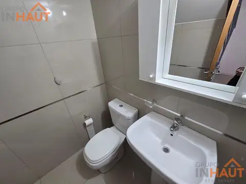 Depto Tipo Casa 4 ambientes con 2 baños