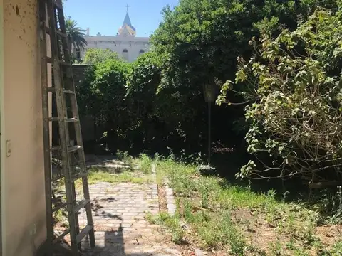 lote de terreno s/8,66x47,73 c/ demolición