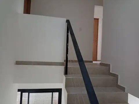 VENTA DUPLEX 3DOR BARRIO NORTE 1 VILLA ALLENDE CBA