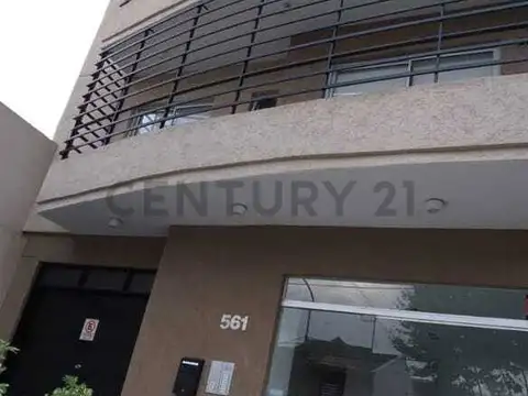 Presidente Quintana 500, Piso 1