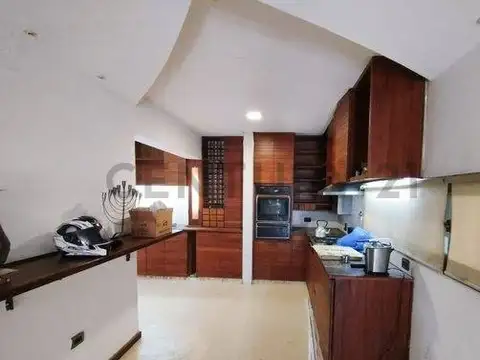 Casa en Venta en Sexta Sección, USD 260.000
