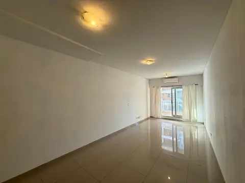 Avenida Crámer 2400