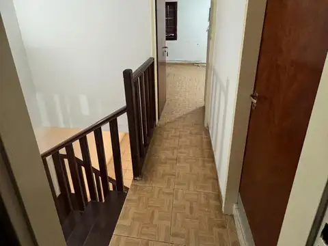 Depto Tipo Casa en Venta con 1 cocheras