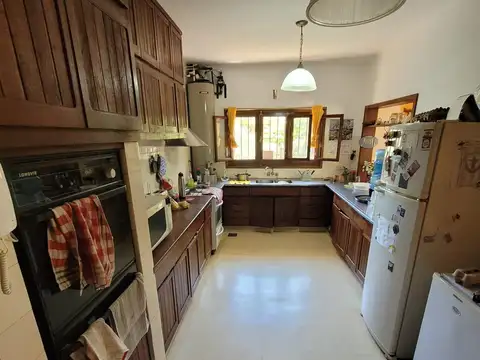 Rodriguz Peña 100