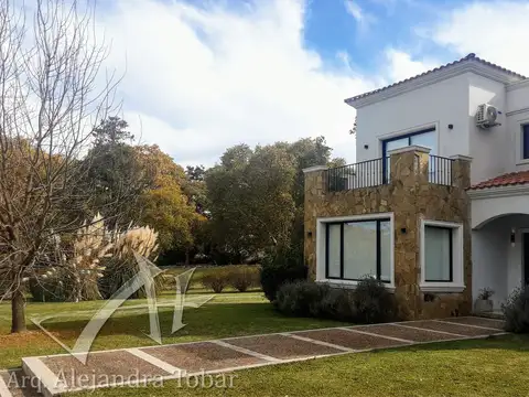 Excelente Casa en alquiler en San Lorenzo