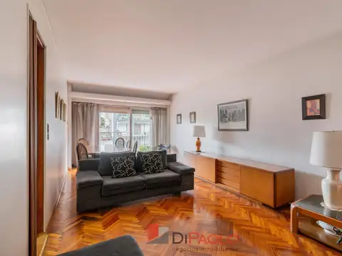 Venta departamento 4 ambientes con dependencia en Caballito