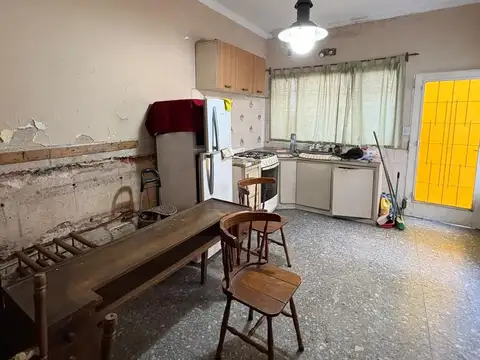 Depto Tipo Casa en Venta en Lomas de Zamora, USD 85.000