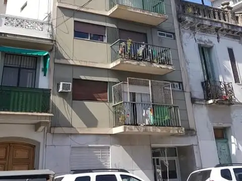 2 ambientes lateral 35 m2 luminoso, subte lineas H y E