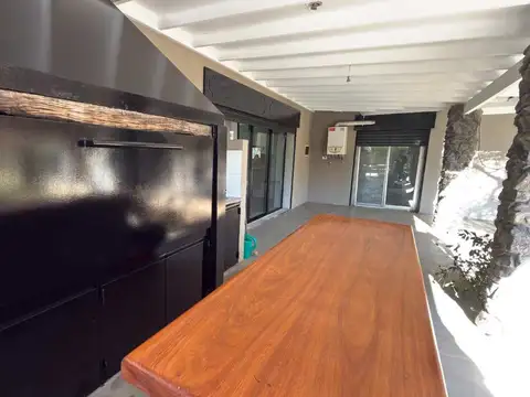 VENTA CASA 7 AMBIENTES LAS LOMADAS DE CARDALES