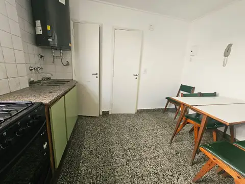 Departamento en Alquiler en Centro, $ 890.000
