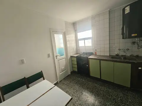 Departamento 3 ambientes con 2 baños