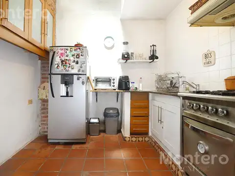 Depto Tipo Casa 2 ambientes con 1 baño