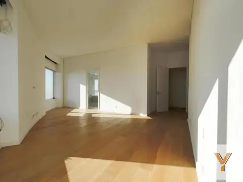 Departamento en Venta con 4 cocheras
