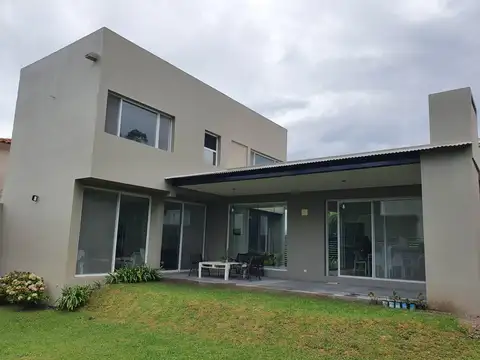 Casa en Venta en Zona Norte, USD 255.000