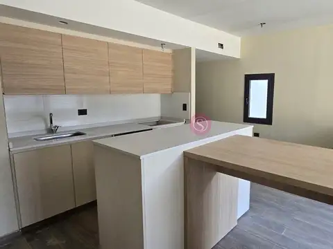 Departamento en Alquiler con 1 cocheras