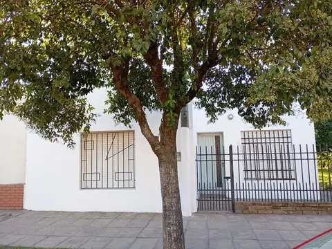 VENTA CASA DOS DORMITORIOS SANCTI SPIRITU