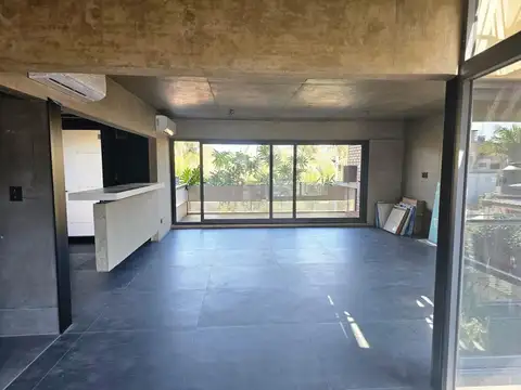 Departamento 4 ambientes con 3 baños