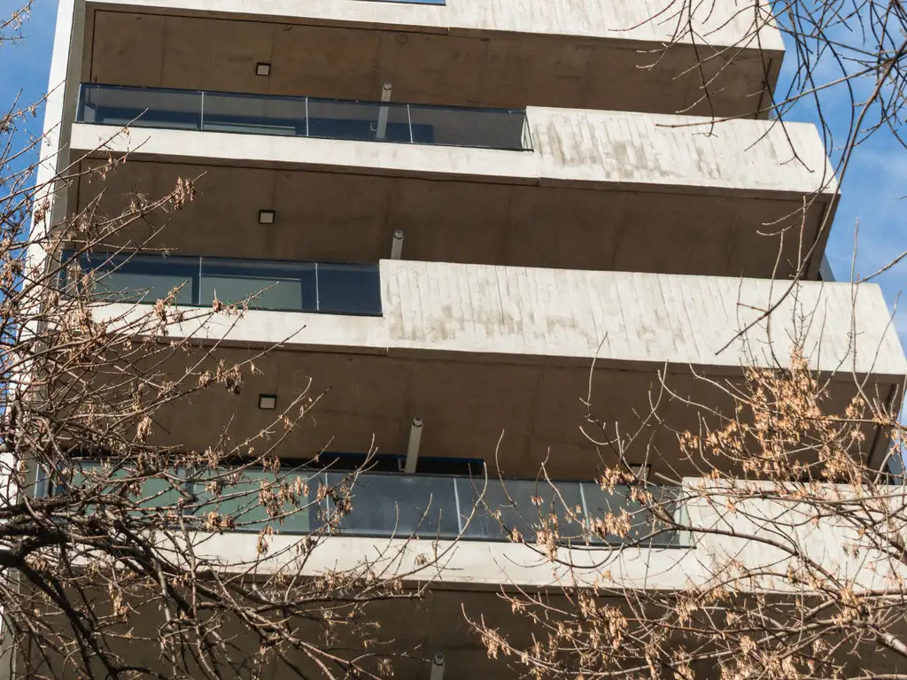 TRAMA de  3 y 4 Dormitorios