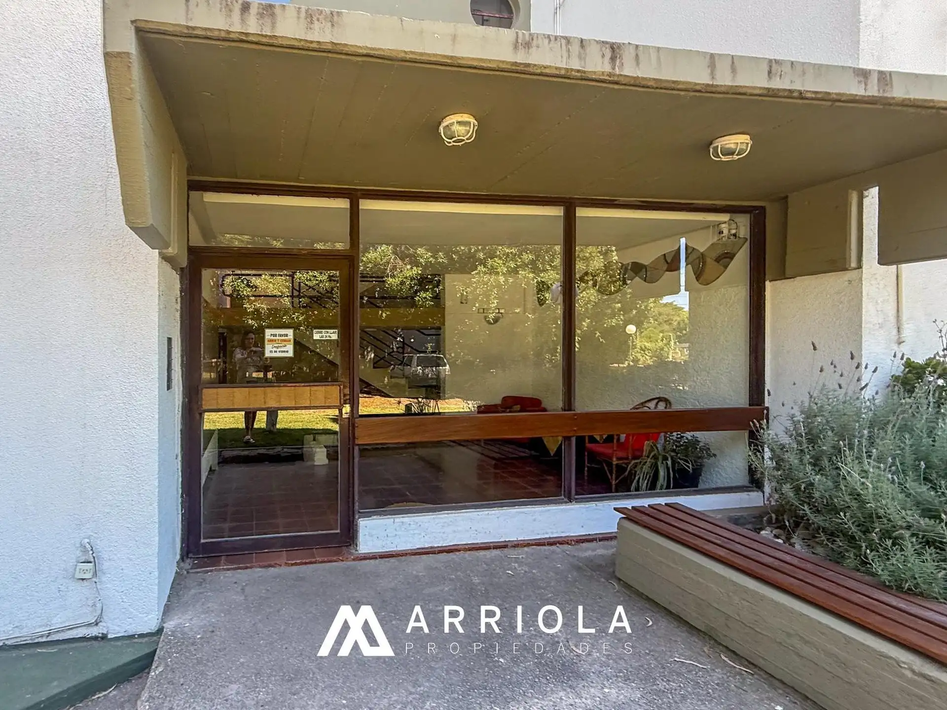 Depto 3 amb, 58m² con cochera fija - Barrio Alfar