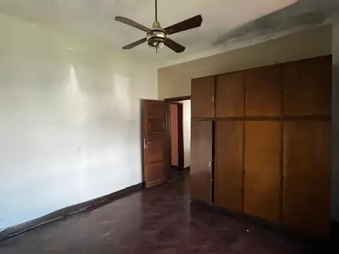 Depto Tipo Casa en Venta en Lanus Oeste, USD 95.000