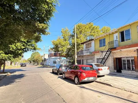 Depto Tipo Casa en Venta de 7 ambientes