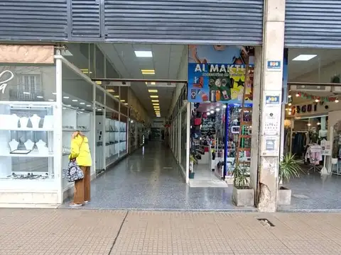 Local en Alquiler en Microcentro, $ 430.000