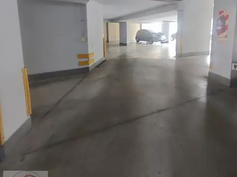 venta cochera en Parque Chacabuco