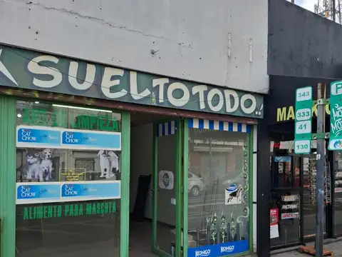 Local comercial en alquiler sobre  Vélez Sarsfield - 4 cuadras estación de Munro