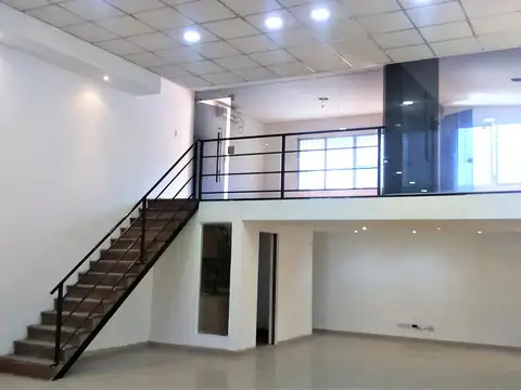 Venta LOCAL 330m2 libre de columnas   REMEDIOS DE ESCALADA Oeste, GRAN BS. AS. SUR