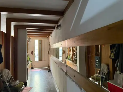 CASA 5 AMB VILLA MADERO MAS  GALPON Y COCHERA