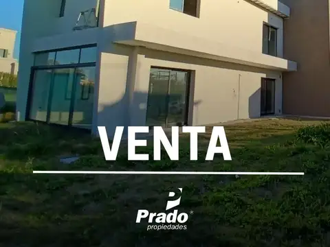 INCREIBLE CASA A TERMINAR 