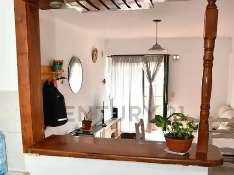 59 y 142 , Piso 1
