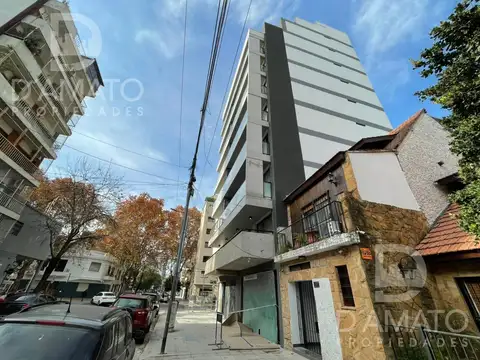 Local en Alquiler en Villa del Parque, USD 6.000