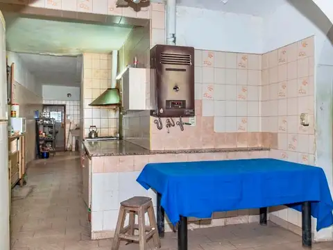 CASA EN VENTA BARRIO INTERSINDICAL ZONA SUR 3 DORM