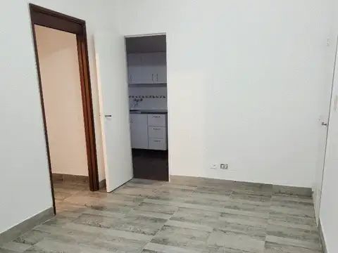 Departamento en Alquiler en Monserrat, CABA
