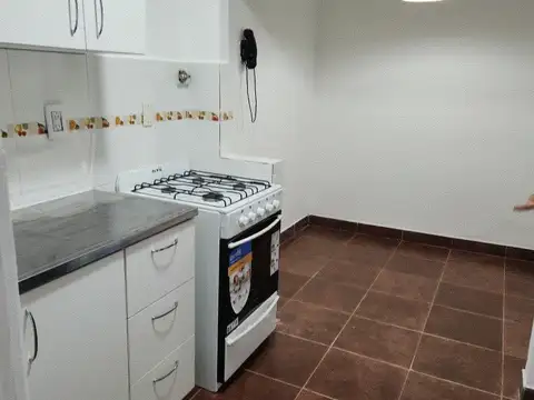 Departamento en Alquiler en Monserrat, $ 600.000