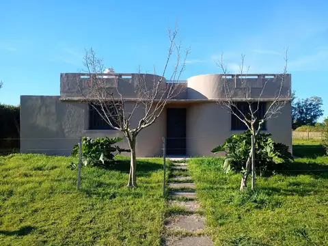 2,4 Has Agrícola Con Casa Reciclada En Venta | Gobernador Castro