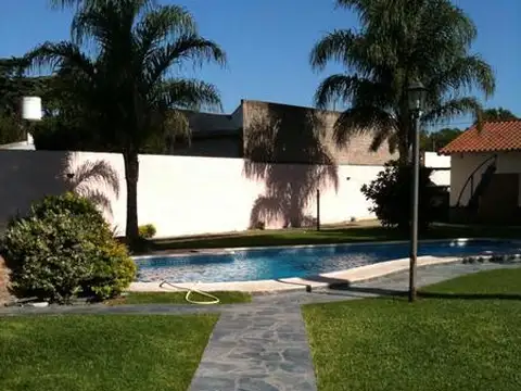 Casa en Venta en Monte Grande, USD 300.000