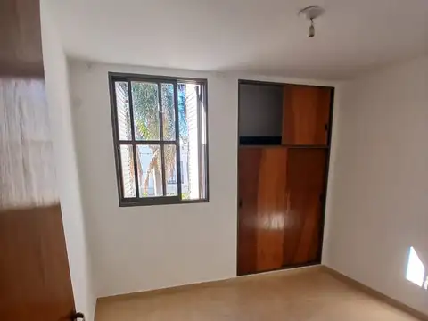 Departamento en Venta en Alberdi, USD 37.000