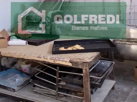 Local, Deposito y Departamentos en Bloque