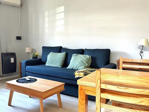 Depto Tipo Casa 2 ambientes con 1 baño