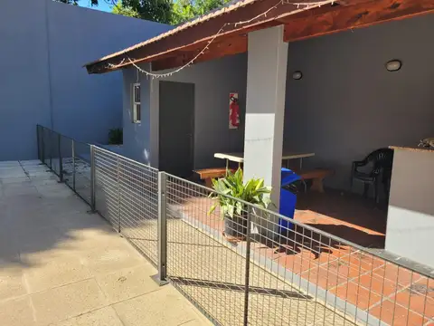 2 AMB AMPLIO Y LUMINOSO A METROS DE ALVEAR