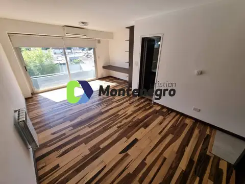 Calle 149 1100, Piso 1