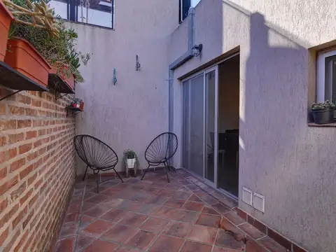 Depto Tipo Casa en Venta en Lomas del Mirador, USD 108.000