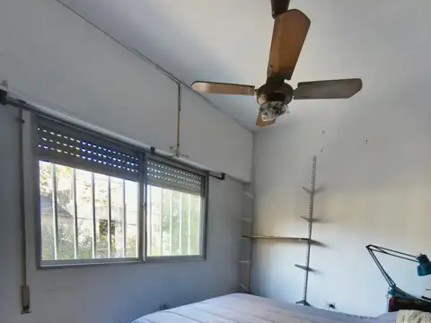 Casa en venta c/ cochera en Matheu