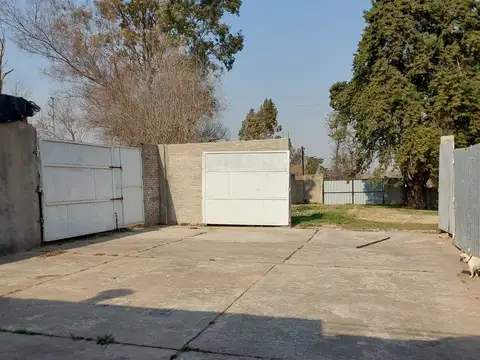 Casa en Venta con 1 cochera